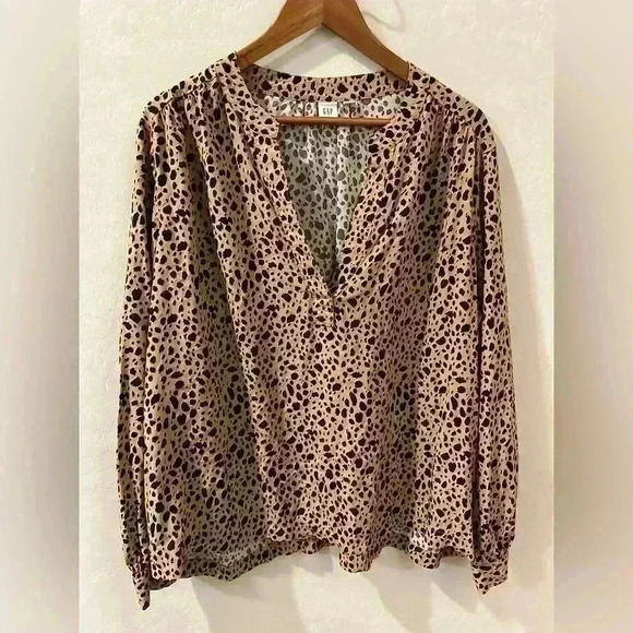 Gap leopard print v neck long sleeve blouse size xxl - Picture 2 of 5